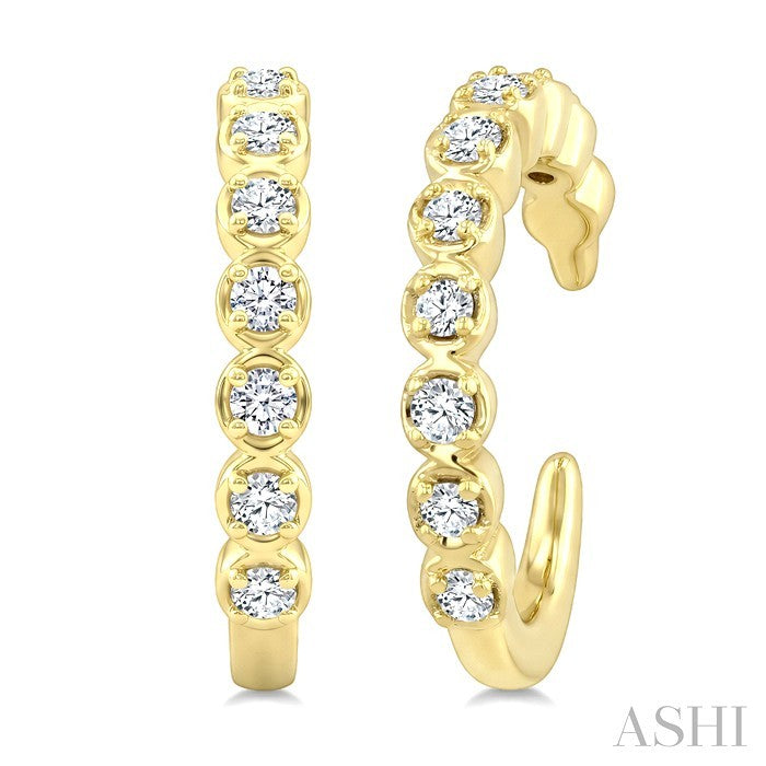 1/8 Ctw Round Cut Diamond Petite Huggie Cuff Earrings in 10K Yellow Gold