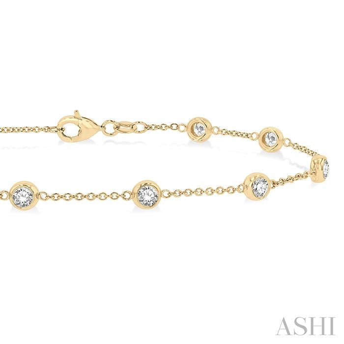 1 Ctw Circular Mount Round Cut Diamond Station Bracelet in 14K Yellow Gold