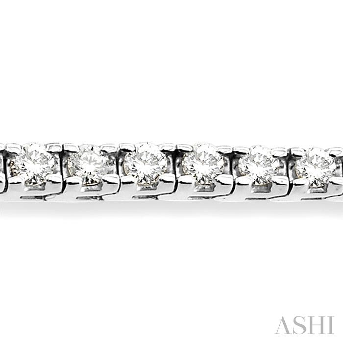 3 Ctw Square Shape Round Cut Diamond Tennis Bracelet in 14K White Gold
