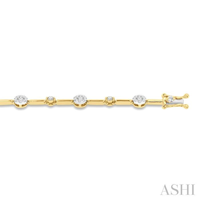 1 Ctw Shine Bright Round Cut Diamond Bar Bracelet in 14K Yellow and White Gold
