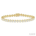 Round Shape Shine Bright Essential Diamond Bracelet