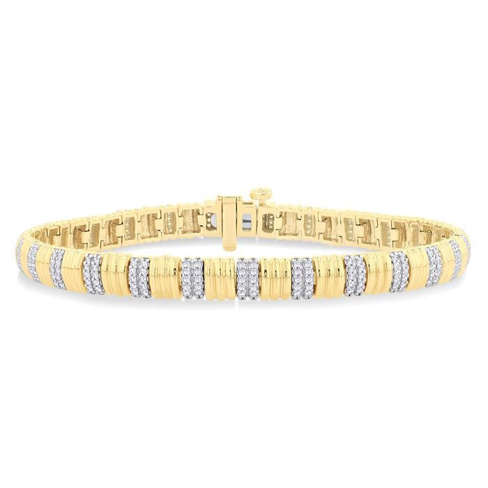 Ribbed Diamond Fashion Bracelet