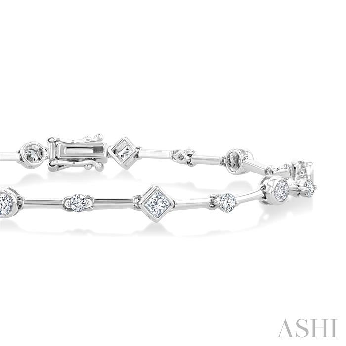 1 1/5 Ctw Mixed Diamond Cut Bar Link Bracelet in 14K White Gold