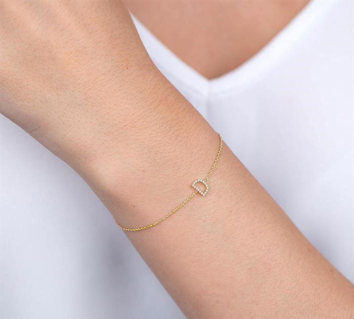 1/20 Ctw Initial 'D' Round Cut Diamond Bracelet in 10K Yellow Gold