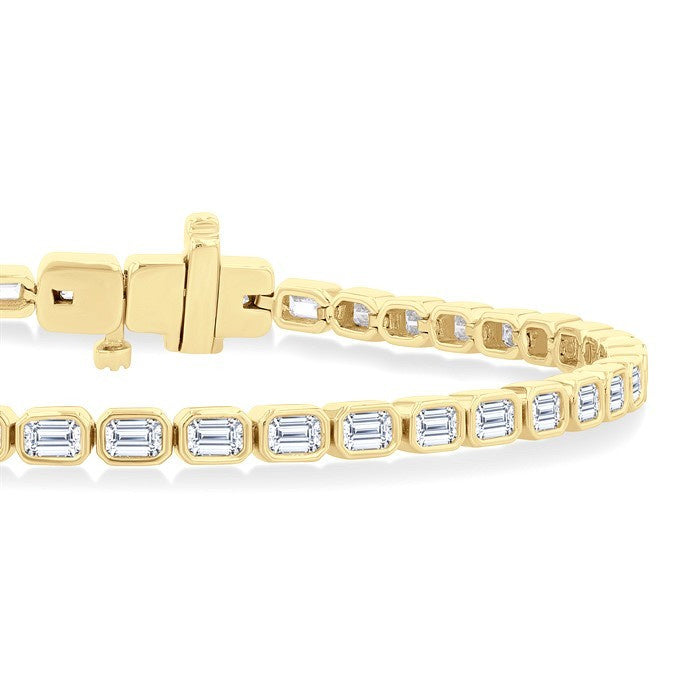 4 1/3 Ctw East-West Bezel Set Emerald Cut Diamond Tennis Bracelet in 14K Yellow Gold