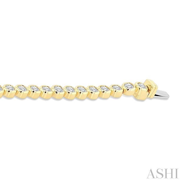 4 1/5 Ctw East-West Bezel Set Round Cut Diamond Tennis Bracelet in 14K Yellow Gold