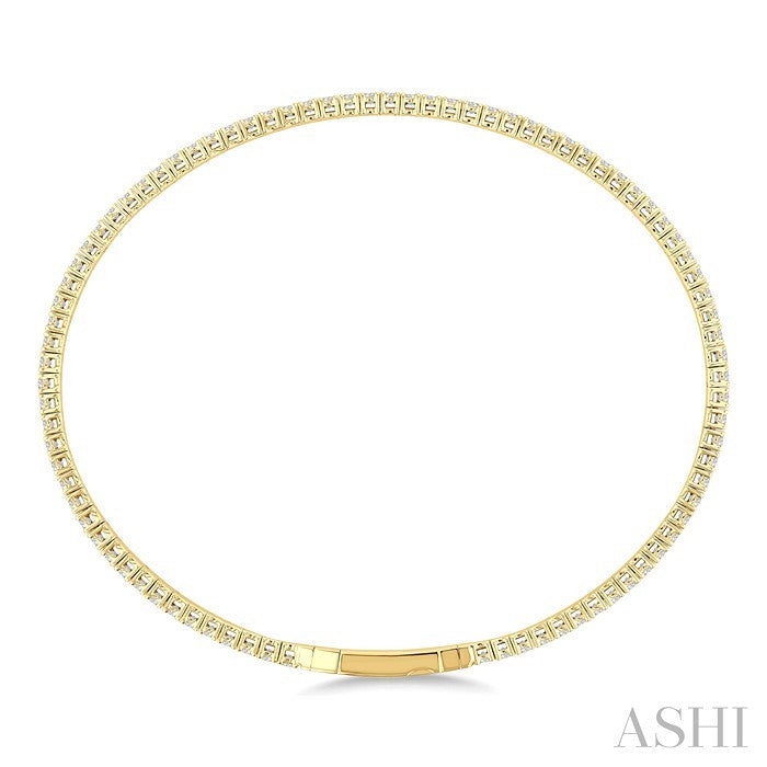 2 Ctw Round Cut Diamond Fullway Straight Flex Bangle in 14K Yellow Gold