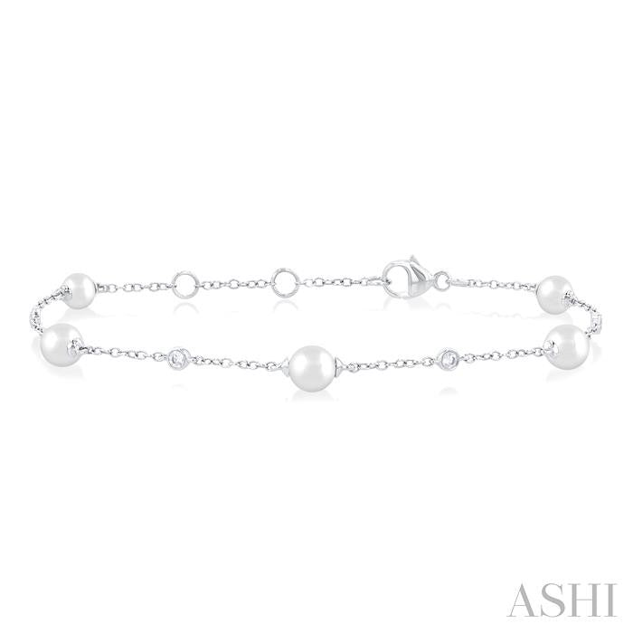 5 MM Round Shape Cultured Pearl and 1/6 Ctw Round Cut Diamond Fashion Station Bracelet in 14K White Gold