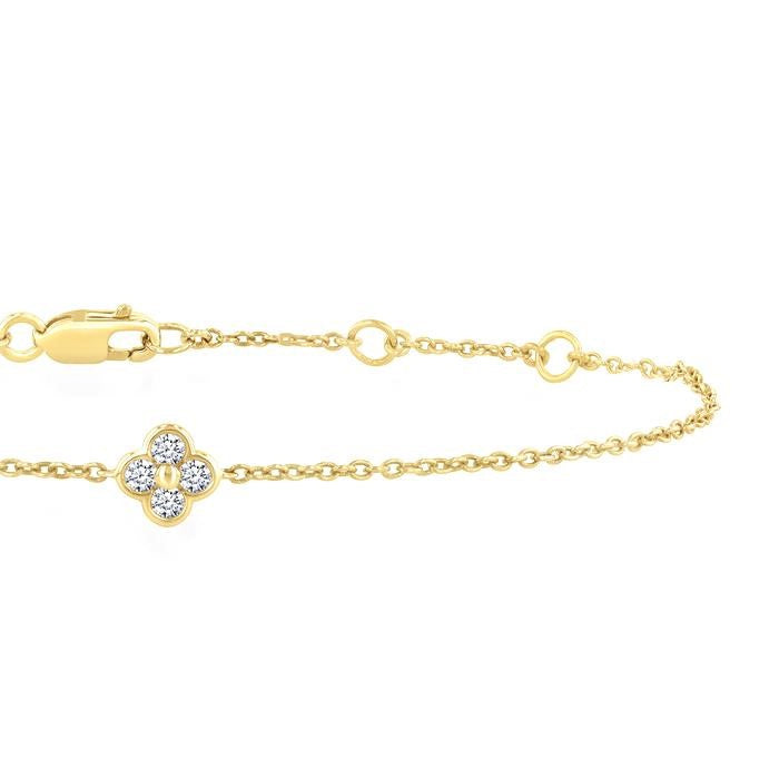 1/8 Ctw Bezel Set Round Cut Diamond Clover Petite Fashion Chain Bracelet in 10K Yellow Gold