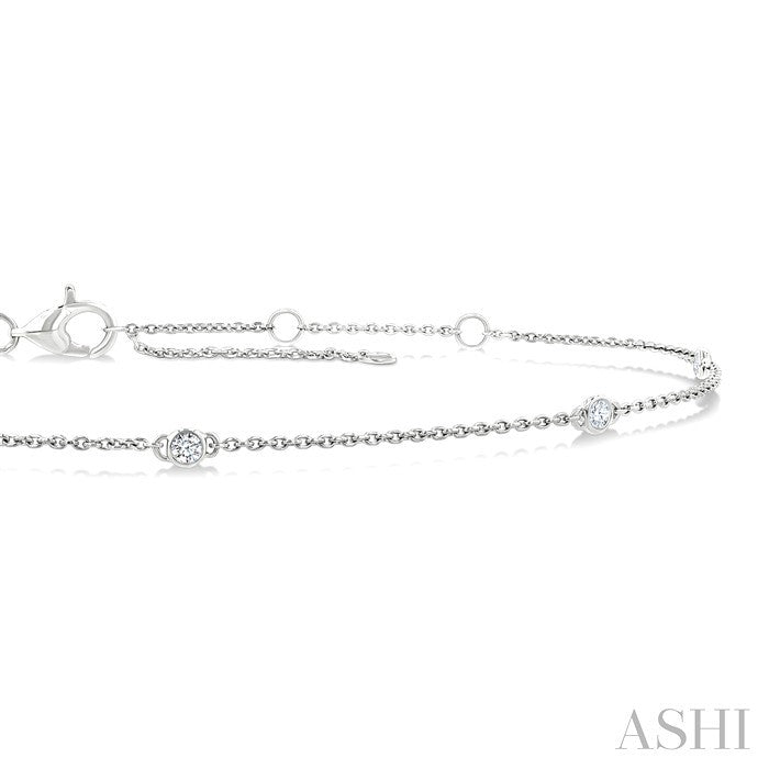 1/8 Ctw Round Cut Diamond Station Bracelet in 14K White Gold