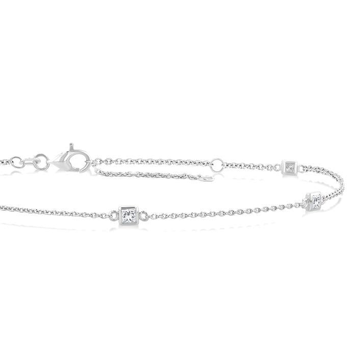 1/4 Ctw Princess Cut Diamond Station Bracelet in 14K White Gold