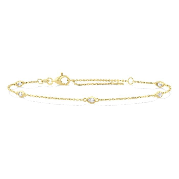 1/4 Ctw Pear Cut Diamond Station Bracelet in 14K Yellow Gold