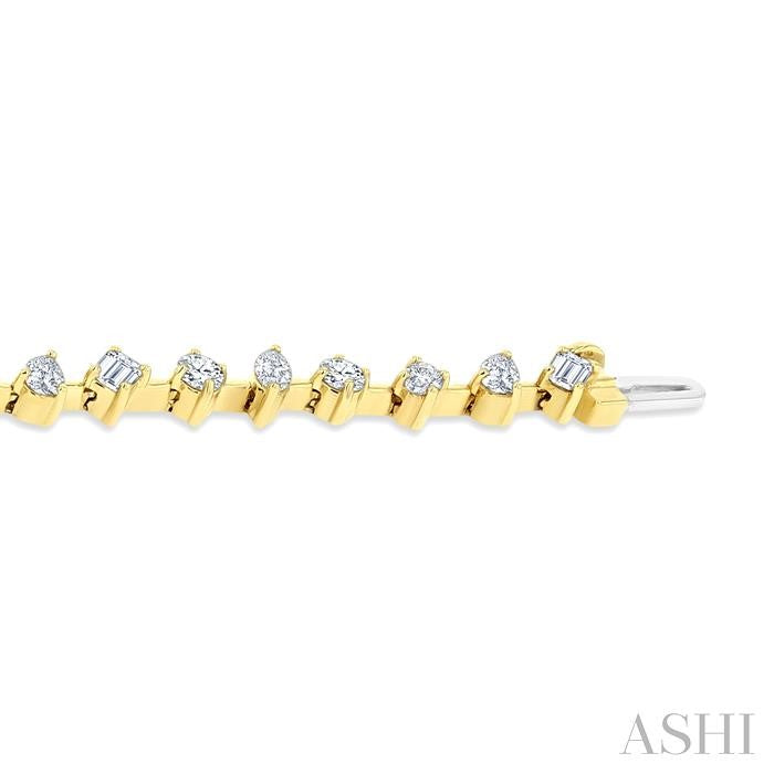 3 1/2 Ctw Mixed Shape Fusion Diamond Fashion Bracelet in 14K Yellow Gold