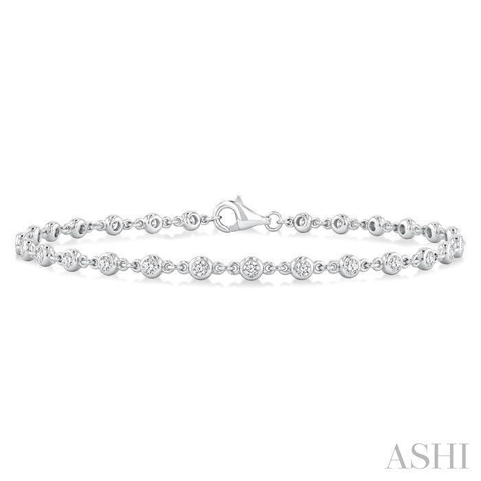 1 Ctw Bezel Set Round Cut Diamond Station Bracelet in Platinum