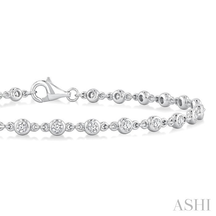 1 Ctw Bezel Set Round Cut Diamond Station Bracelet in Platinum