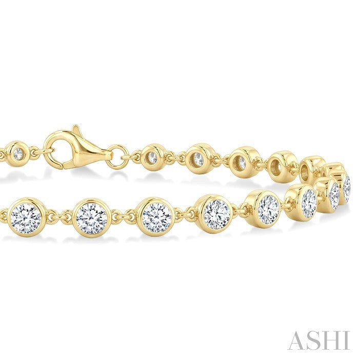 3 Ctw Bezel Set Round Cut Diamond Station Bracelet in 14K Yellow Gold
