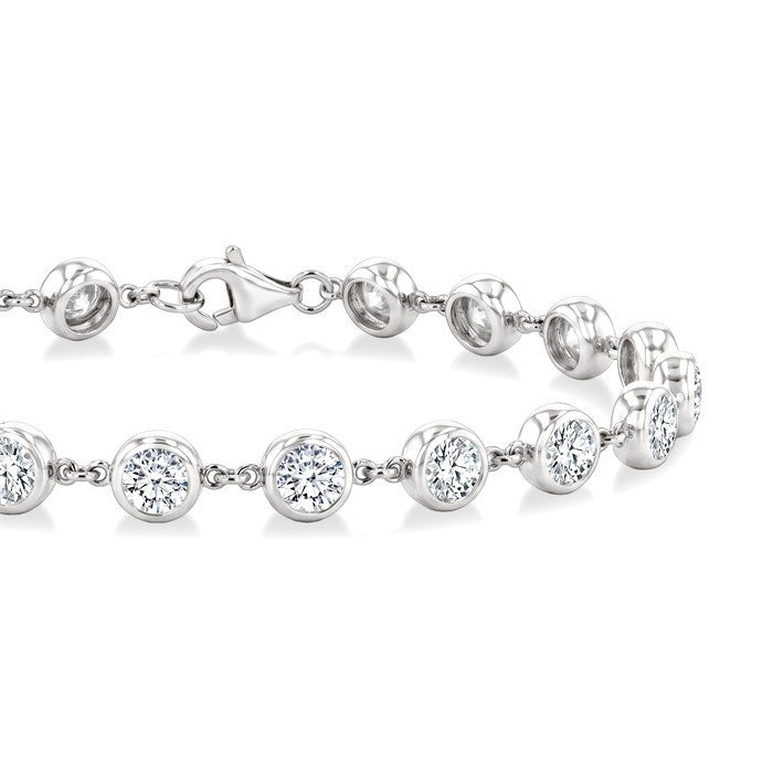 1/2 Ctw Bezel Set Round Cut Diamond Station Bracelet in 14K White Gold