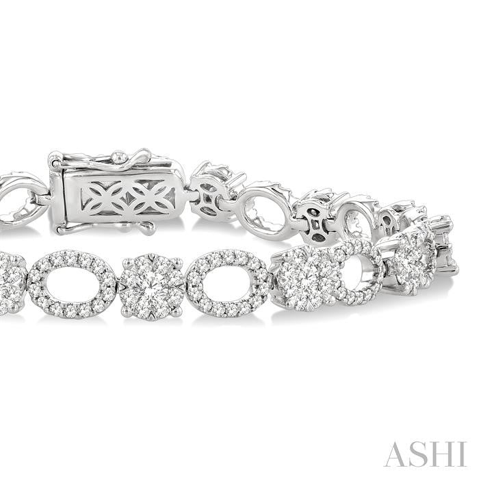 3 1/3 Ctw Shine Bright Round Cut Diamond Bracelet in 14K White Gold