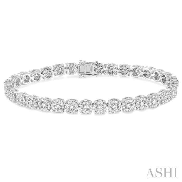 5 1/3 Ctw Round Cut Diamond Shine Bright Tennis Bracelet in 14K White Gold