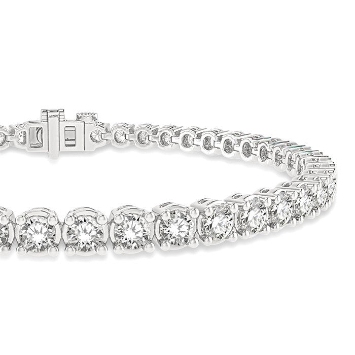 4 Ctw Round Cut Diamond Tennis Bracelet in 18K White Gold