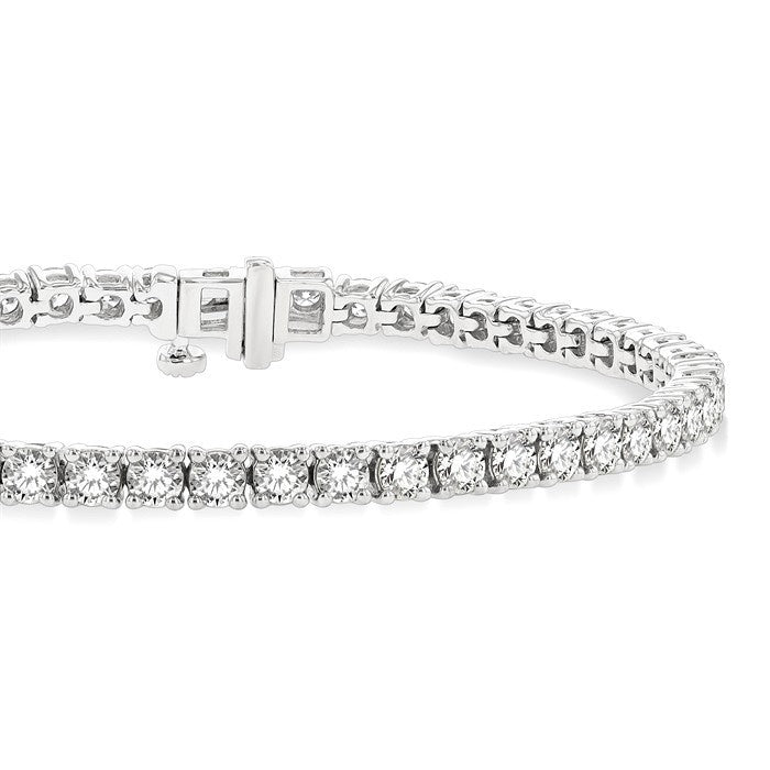 5 Ctw Round Cut Diamond Tennis Bracelet in 14K White Gold