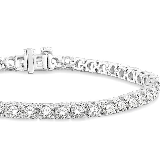 9 Ctw Round Cut Diamond Tennis Bracelet in 14K White Gold