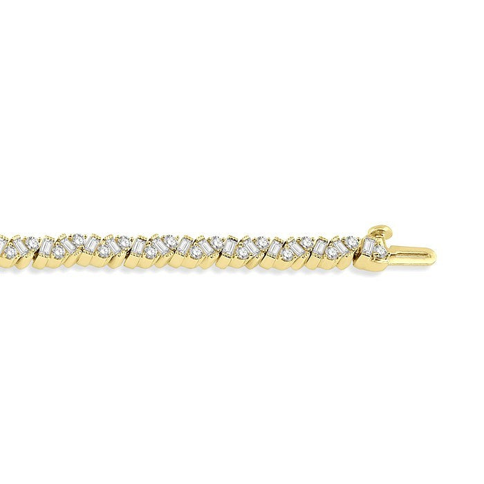 3 Ctw Zigzag Baguette and Round Cut Diamond Bracelet in 14K Yellow Gold