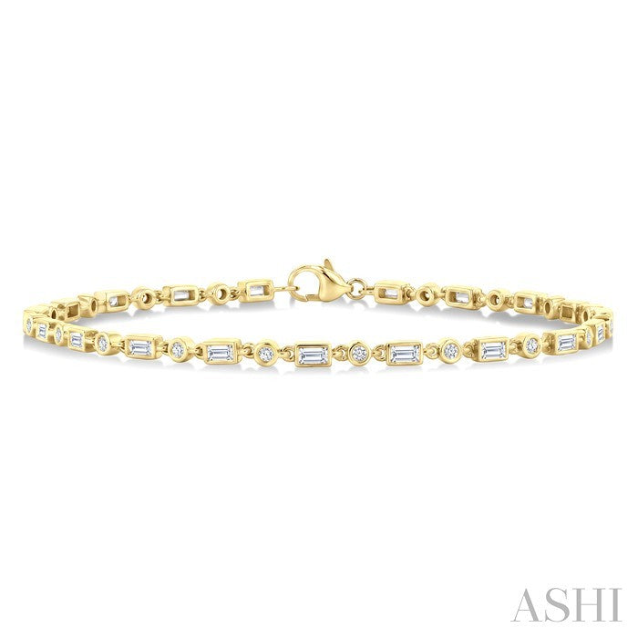 3/4 Ctw Bezel Set Baguette and Round Cut Diamond Fashion Bracelet in 14K Yellow Gold