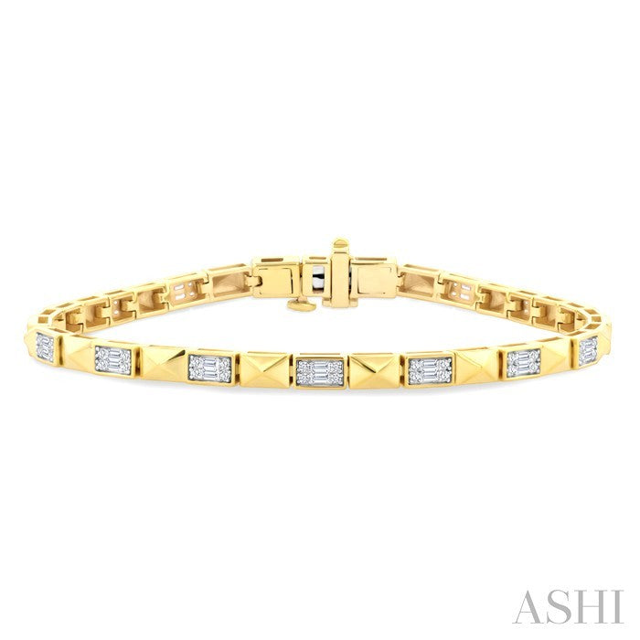 3/4 Ctw Fusion Baguette and Round Cut Diamond Pyramid Bracelet in 14K Yellow Gold