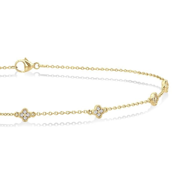 1/10 Ctw Clover Motif Round Cut Diamond Station Bracelet in 10K Yellow Gold