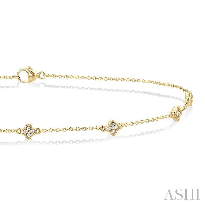 Clover Diamond Station Chain Bracelet