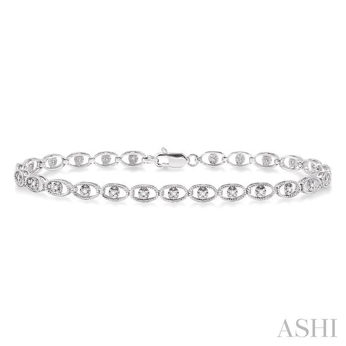 1/4 Ctw Oval Shape Round Cut Diamond Link Bracelet in 10K White Gold