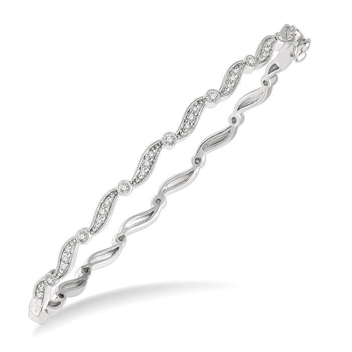 1/4 Ctw Curvy Round Cut Diamond Stackable Bangle in 14K White Gold