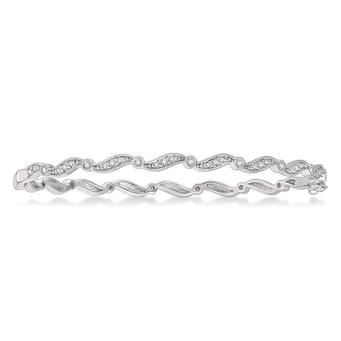 1/4 Ctw Curvy Round Cut Diamond Stackable Bangle in 14K White Gold