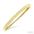1/3 Ctw Round Cut Diamond Pirouette Bangle in 10K Yellow Gold