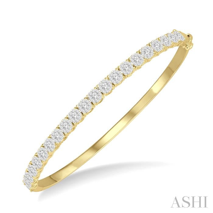1 1/2 Ctw Circular Shine Bright Round Cut Diamond Bangle in 14K Yellow and White Gold