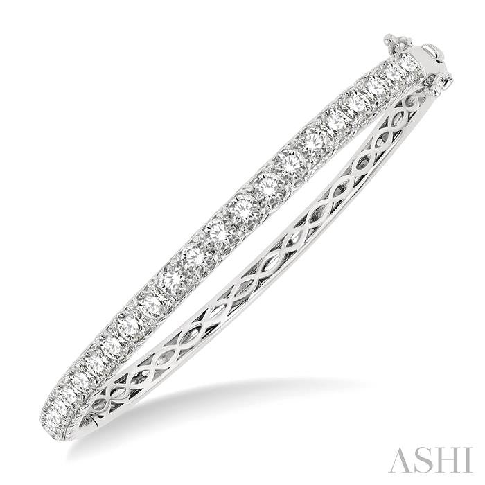 4 Ctw Round Cut Diamond Bangle in 14K White Gold
