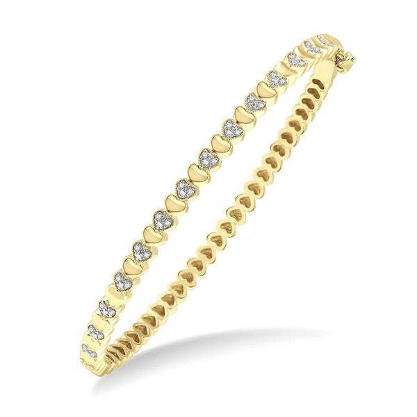 1/6 Ctw Puffed Heart Round Cut Diamond Bangle in Yellow Gold Vermeil
