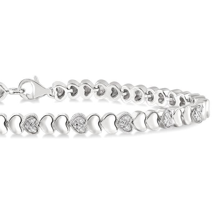 1/6 Ctw Puffed Heart Plain and Round Cut Diamond Fashion Bracelet in Sterling Silver