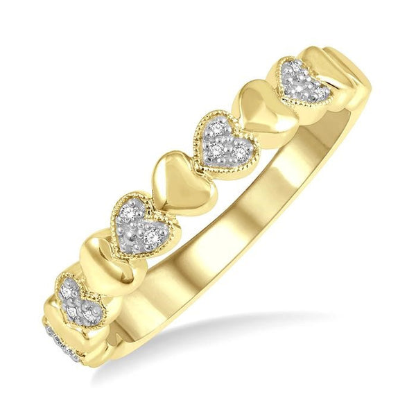 1/20 Ctw Puffed Heart Round Cut Diamond Band in Yellow Gold Vermeil