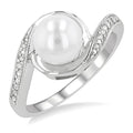 Silver Pearl & Diamond Ring
