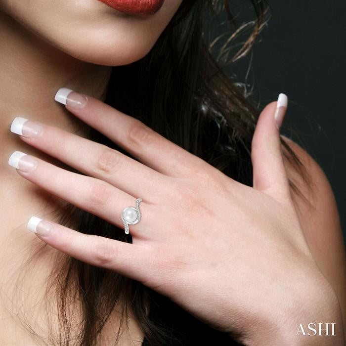 7x7 MM Round Shape Cultured Pearl and 1/50 Ctw Bypass Round Cut Diamond Ring in Sterling Silver