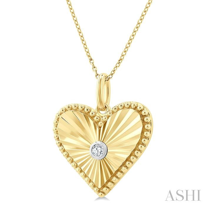 1/20 Ctw Heart Fluted Medallion Round Cut Diamond Pirouette Pendant With Chain in Yellow Gold Vermeil