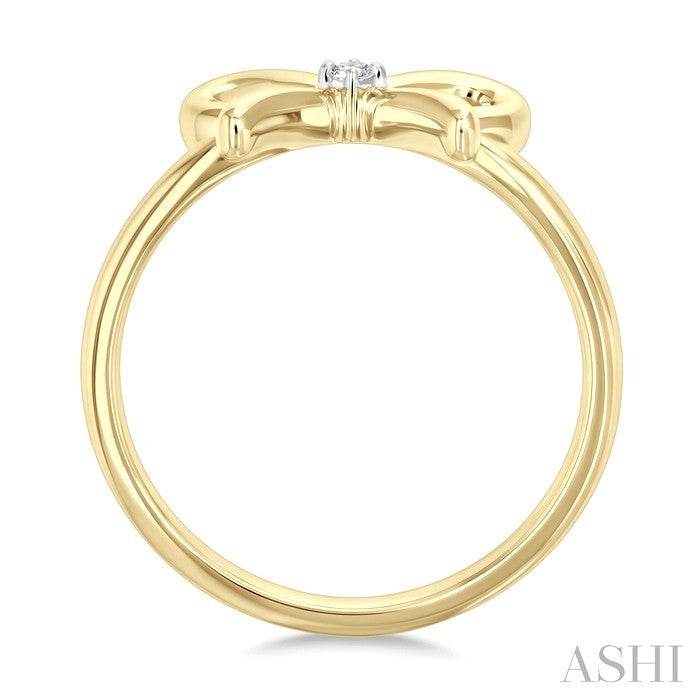1/50 Ctw Bow Round Cut Diamond Fashion Ring in Yellow Gold Vermeil