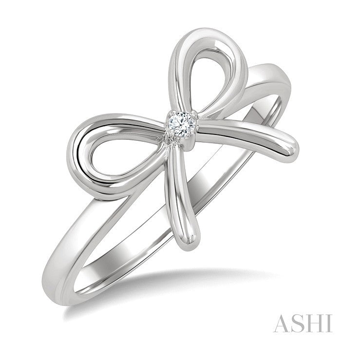 1/50 Ctw Bow Tie Round Cut Diamond Fashion Ring in Sterling Silver
