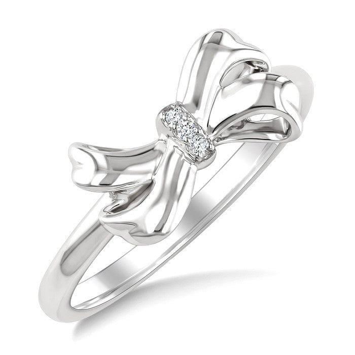1/50 Ctw Round Cut Diamond Bow Fashion Ring in Sterling Silver
