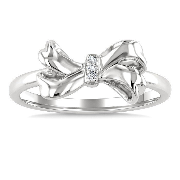 1/50 Ctw Round Cut Diamond Bow Fashion Ring in Sterling Silver