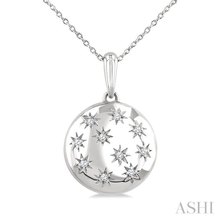 1/10 Ctw Bold Star Engraved Puffed Round Cut Diamond Pendant With Chain in Sterling Silver