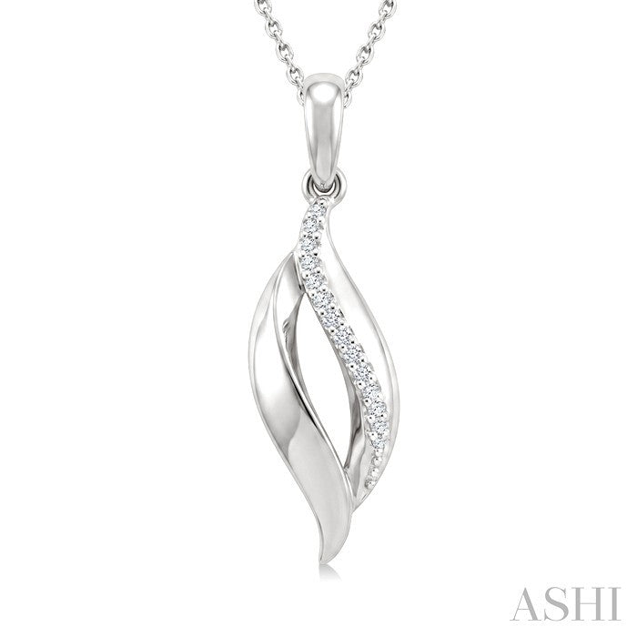 1/20 Ctw Round Cut Diamond Twisted Pendant With Chain in Sterling Silver