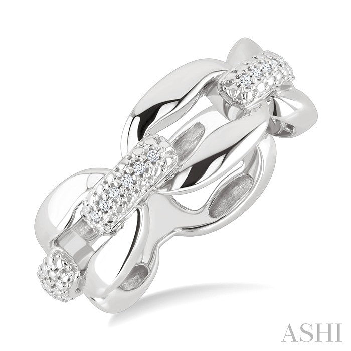 1/20 Ctw Round Cut Diamond Oval Shape D-Link Bold Fashion Ring in Sterling Silver